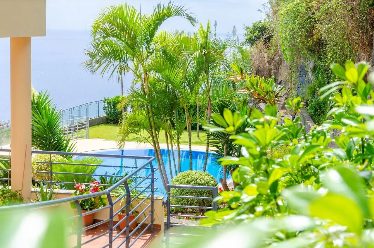 Unique Tropical Style Penthouse With A Dreamy View - By Portugal Collection Apartment Calheta